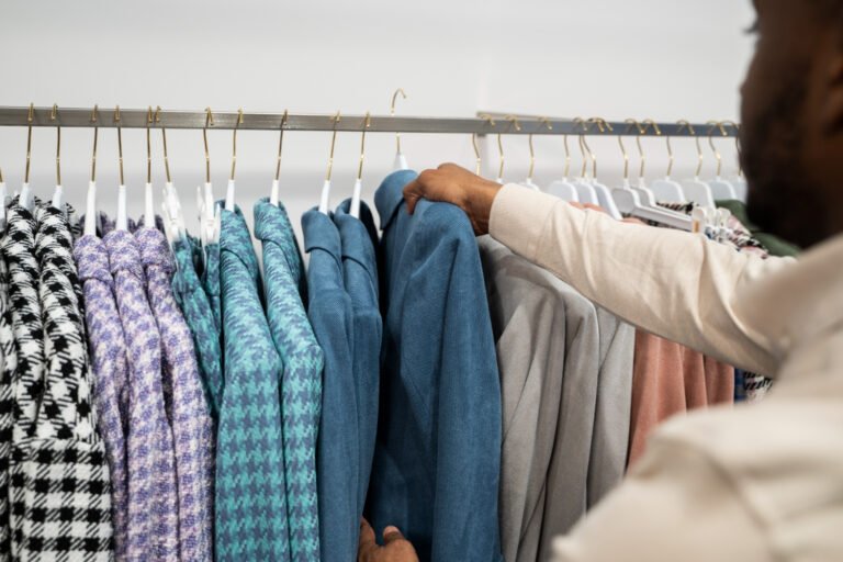 How to Build a Stylish Men’s Wardrobe on a Budget