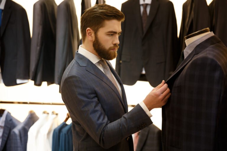 Men’s Suit Guide: How to Get a Suit Tailored Correctly